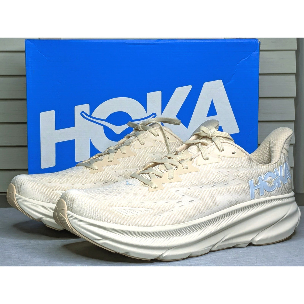 Hoka One One Shoes Mens 13 Beige Sand Clifton 9 NEW 1127895-SSEG Running Sneaker